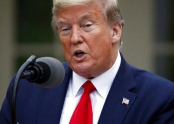 ਟਰੰਪ ਨੇ ਦਿੱਤੇ ਸਕੂਲ ਖੋਲ੍ਹਣ ਦੇ ਹੁਕਮ-ਫ਼ੈਸਲੇ ਤੋਂ ਸਭ ਹੈਰਾਨ