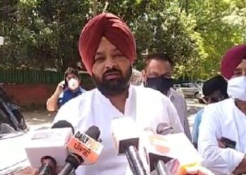 “ਜੇਕਰ ਨਾ ਬਦਲੀ ਐਕਸਾਈਜ਼ ਪਾਲਿਸੀ ਤਾਂ ਖੁਦਕੁਸ਼ੀ ਕਰਨ ਲਈ ਹੋਵਾਂਗੇ ਮਜਬੂਰ” – ਸ਼ਰਾਬ ਠੇਕੇਦਾਰ