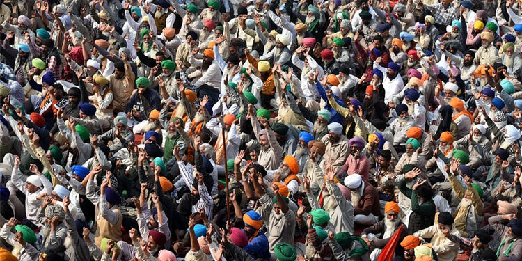 ਕਿਸਾਨ ਅੰਦੋਲਨ ਤੇਜ਼, ਕਿਸਾਨਾਂ ਵੱਲੋਂ ਦਿੱਲੀ-ਉੱਤਰ ਪ੍ਰਦੇਸ਼ ਸਰਹੱਦ ਪੂਰੀ ਤਰ੍ਹਾਂ ਬੰਦ