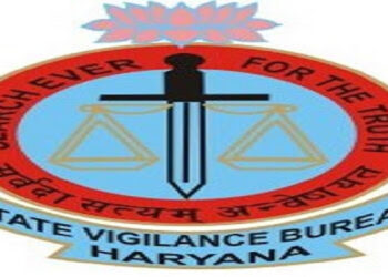 ਹਰਿਆਣਾ ਰਾਜ ਚੌਕਸੀ ਬਿਊਰੋ ਨੇ ਮੁੱਖ ਸਫਾਈ ਇੰਸਪੈਕਟਰ ਨੂੰ ਰਿਸ਼ਵਤ ਲੈਂਦੇ ਹੋਏ ਰੰਗੇ ਹੱਥੀ ਫੜਿਆ