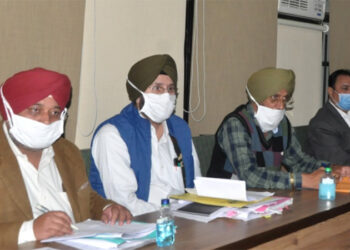 ਡੀਸੀ ਵੱਲੋਂ ਅਧਿਕਾਰੀਆਂ ਨੂੰ ਹਦਾਇਤਾਂ-55 ਮਾਡਲ ਖੇਡ ਮੈਦਾਨਾਂ, 55 ਛੱਪੜਾਂ ਅਤੇ 128 ਸਕੂਲਾਂ ਦੇ ਪ੍ਰਾਜੈਕਟ ਸਮੇਂ ‘ਤੇ ਮੁਕੰਮਲ ਜਾਣ