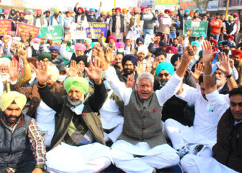 ਸੱਤਾਧਾਰੀਆਂ ਅੰਦਰ ਹੰਕਾਰ ਦਾ ਵਾਇਰਸ ਲੋਕਤੰਤਰ ਲਈ ਸਭ ਤੋਂ ਵੱਡਾ ਖਤਰਾ ਸੁਨੀਲ ਜਾਖੜ