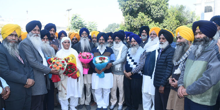 ਸ਼੍ਰੋਮਣੀ ਕਮੇਟੀ ਪ੍ਰਧਾਨ ਬੀਬੀ ਜਗੀਰ ਕੌਰ ਨੇ ਅਧਿਕਾਰੀਆਂ ਨਾਲ ਪਲੇਠੀ ਮੀਟਿੰਗ ਦੌਰਾਨ ਪ੍ਰਬੰਧਕੀ ਢਾਂਚੇ ਦੀ ਕੀਤੀ ਸਮੀਖਿਆ
