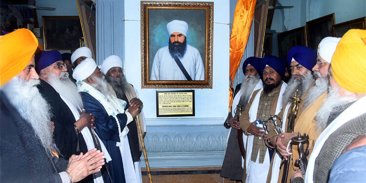 ਕੇਂਦਰੀ ਸਿੱਖ ਅਜਾਇਬ ਘਰ ਵਿਚ ਲਗਾਈ ਬਾਬਾ ਜੰਗ ਸਿੰਘ ਕਰਨਾਲ ਵਾਲਿਆਂ ਦੀ ਤਸਵੀਰ