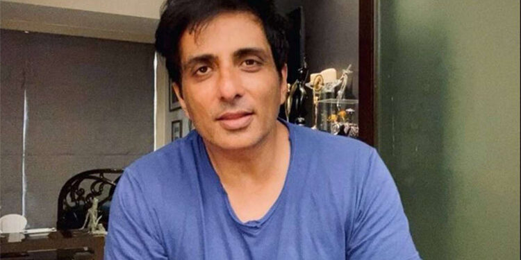 ਬੰਬੇ ਹਾਈਕੋਰਟ ਵੱਲੋਂ ਗੈਰ ਕਾਨੂੰਨੀ ਉਸਾਰੀ ਦੇ ਮਾਮਲੇ ਵਿੱਚ ਸੋਨੂੰ ਸੂਦ ਨੂੰ ਰਾਹਤ ਦੇਣ ਤੋਂ ਇਨਕਾਰ