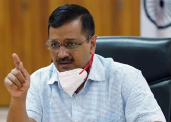 ਕੇਜਰੀਵਾਲ ਨੇ ਲੋਕ ਨਾਇਕ ਜੈ ਪ੍ਰਕਾਸ਼ ਨਾਰਾਇਣ ਹਸਪਤਾਲ ਵਿੱਚ ਟੀਕਾਕਰਨ ਦਾ ਲਿਆ ਜਾਇਜ਼ਾ