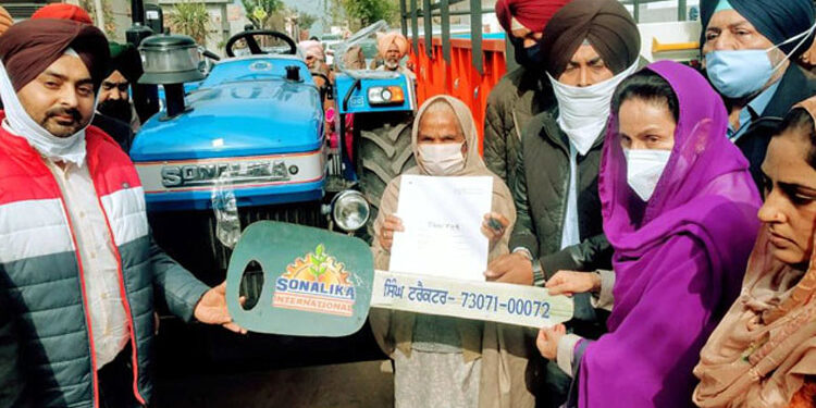 ਕਿਸਾਨਾਂ ਦੀਆਂ ਮੰਗਾਂ ਜਾਇਜ਼, ਖੇਤੀਬਾੜੀ ਸਬੰਧੀ ਕਾਲੇ ਕਾਨੂੰਨ ਤੁਰੰਤ ਰੱਦ ਕਰੇ ਮੋਦੀ ਸਰਕਾਰ-ਪਰਨੀਤ ਕੌਰ