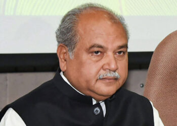 ਤੋਮਰ ਵੱਲੋਂ ਕਿਸਾਨਾਂ ਨੂੰ ‘ਹੱਲ’ ਕੱਢਣ ਵਾਲੇ ‘ਬਦਲਾਂ’ ’ਤੇ ਵਿਚਾਰ ਦੀ ਬੇਨਤੀ