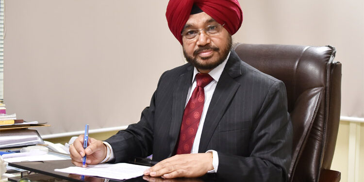 ਨਗਰ ਨਿਗਮਾਂ, ਨਗਰ ਕੌਂਸਲਾਂ ਅਤੇ ਨਗਰ ਪੰਚਾਇਤਾਂ ਦੀਆਂ ਆਮ/ਜ਼ਿਮਨੀ ਚੋਣਾਂ-2021 ਸਬੰਧੀ ਪ੍ਰੋਗਰਾਮ ਦਾ ਐਲਾਨ