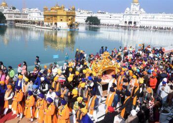 ਸ਼ਹੀਦ ਬਾਬਾ ਦੀਪ ਸਿੰਘ ਜੀ ਦੇ ਜਨਮ ਦਿਹਾੜੇ ਸਬੰਧੀ ਸ੍ਰੀ ਅਕਾਲ ਤਖ਼ਤ ਸਾਹਿਬ ਤੋਂ ਸਜਾਇਆ ਨਗਰ ਕੀਰਤਨ