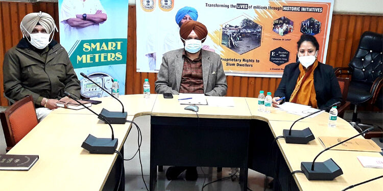 ਮੁੱਖ ਮੰਤਰੀ ਵੱਲੋਂ ਲੋਕਾਂ ਨੂੰ ਮਿਆਰੀ ਸਹੂਲਤਾਂ ਮੁਹੱਈਆ ਕਰਵਾਉਣ ਲਈ ਵੱਖ-ਵੱਖ ਪ੍ਰੋਜੈਕਟਾਂ ਦੀ ਸ਼ੁਰੂਆਤ