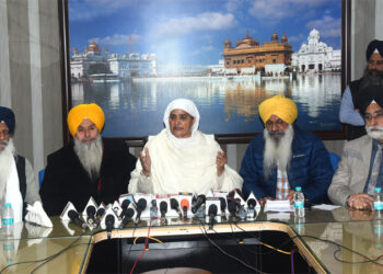ਕਿਸਾਨ ਸੰਘਰਸ਼ ਨੂੰ ਕੇਸਰੀ ਨਿਸ਼ਾਨ ਦਾ ਮੁੱਦਾ ਬਣਾਉਣਾ ਮੰਦਭਾਗਾ-ਬੀਬੀ ਜਗੀਰ ਕੌਰ