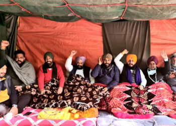 ਕੇਂਦਰ ਸਰਕਾਰ ਕਿਸਾਨ ਮਾਰੂ ਖੇਤੀ ਕਾਨੂੰਨ ਬਿਨਾਂ ਕਿਸੇ ਦੇਰੀ ਦੇ ਵਾਪਸ ਲਵੇ: ਤਿ੍ਰਪਤ ਬਾਜਵਾ ਤੇ ਸਰਕਾਰੀਆ