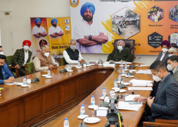 ਮੁੱਖ ਮੰਤਰੀ ਵੱਲੋਂ ਸੂਬੇ ਨੂੰ ਤਰੱਕੀ ਦੀਆਂ ਲੀਹਾਂ ’ਤੇ ਤੋਰਨ ਲਈ ਭਲਾਈ ਸਕੀਮਾਂ ਦੀ ਸ਼ੁਰੂਆਤ