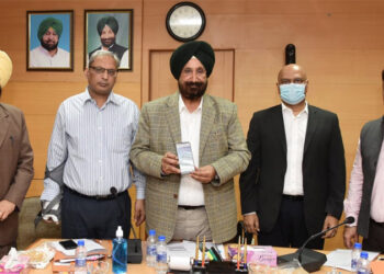 ਸੁਖਜਿੰਦਰ ਸਿੰਘ ਰੰਧਾਵਾ ਵੱਲੋਂ ਖੇਤੀਬਾੜੀ ਵਿਕਾਸ ਬੈਂਕ ਦੀ ਮੋਬਾਇਲ ਐਪ ਲਾਂਚ