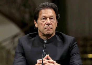 ਦੁਵੱਲੀ ਗੱਲਬਾਤ ਲਈ ਸੁਖਾਵਾਂ ਮਾਹੌਲ ਲੋੜੀਂਦਾ: ਇਮਰਾਨ