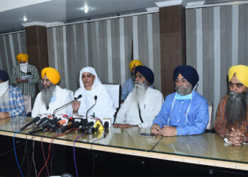 ਕੋਰੋਨਾ ਕਾਰਨ ਸ਼੍ਰੋਮਣੀ ਕਮੇਟੀ ਵੱਲੋਂ 400 ਸਾਲਾ ਪ੍ਰਕਾਸ਼ ਪੁਰਬ ਸਮਾਗਮ ਸੰਕੋਚ ਕੇ ਕਰਨ ਦਾ ਫੈਸਲਾ