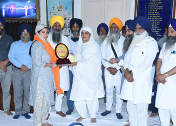 ਸਿੱਖ ਧਰਮ ਅਧਿਐਨ ਪੱਤਰ ਵਿਹਾਰ ਕੋਰਸ ’ਚੋਂ ਅੱਵਲ ਆਏ ਸਿਖਿਆਰਥੀ ਸਨਮਾਨਿਤ