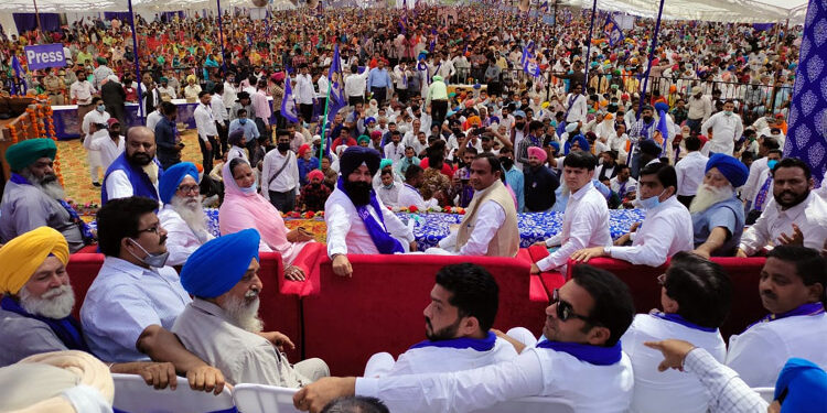 ਪੰਜਾਬ ਨੂੰ ਝੂਠੇ ਚਾਲਬਾਜ਼ ਹਾਕਮਾਂ ਦੇ ਚੁੰਗਲ ਚੋਂ ਆਜ਼ਾਦ ਕਰਾ ਸਕਦੀ ਬਸਪਾ- ਜਸਵੀਰ ਸਿੰਘ ਗੜ੍ਹੀ