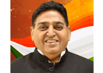 ਸਿੱਧੂ ਪਾਰਟੀ ਲੀਡਰਸ਼ਿਪ ’ਤੇ ਸਵਾਲ ਖੜ੍ਹੇ ਕਰਕੇ ਪਾਰਟੀ ਨੂੰ ਕਮਜ਼ੋਰ ਕਰਨ ਦਾ ਕਰ ਰਿਹੈ ਕੰਮ