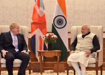 ਮੋਦੀ ਤੇ ਜੌਹਨਸਨ ਵੱਲੋਂ ਸਿਖਰ ਸੰਮੇਲਨ ਰਾਹੀਂ ਗੱਲਬਾਤ; ਰਣਨੀਤਕ ਭਾਈਵਾਲੀ ਲਈ ਰੋਡਮੈਪ-2030 ਨੂੰ ਮਨਜ਼ੂਰੀ ਦਿੱਤੀ