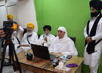 ਕੋਰੋਨਾ ਦੇ ਚੱਲਦਿਆਂ ਸ਼੍ਰੋਮਣੀ ਕਮੇਟੀ ਆਨਲਾਈਨ ਵਿਧੀ ਰਾਹੀਂ ਧਰਮ ਪ੍ਰਚਾਰ ਲਹਿਰ ਅੱਗੇ ਵਧਾਏਗੀ
