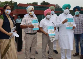 ਸਿਹਤ ਮੰਤਰੀ ਨੇ ਪੰਜਾਬ ‘ਚ ਟੀ.ਬੀ. ਦੇ ਖਾਤਮੇ ਲਈ ਗਾਈਡੈਂਸ ਦਸਤਾਵੇਜ਼ 2021-25 ਜਾਰੀ ਕੀਤਾ