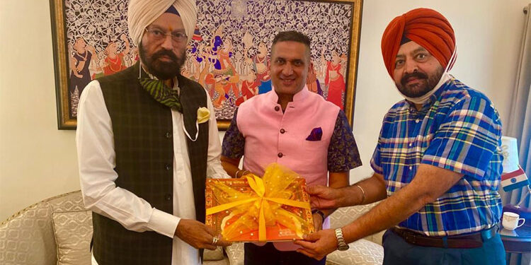 ਰਾਣਾ ਸੋਢੀ ਵੱਲੋਂ ਸ੍ਰੀ ਗੁਰੂ ਤੇਗ਼ ਬਹਾਦਰ ਸਾਹਿਬ ਦੀ ਰੂਹਾਨੀ ਯਾਤਰਾ ਦਰਸਾਉਂਦੀ ਕਾਫ਼ੀ ਟੇਬਲ ਕਿਤਾਬ ਰਿਲੀਜ਼