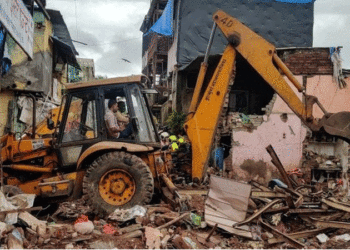 ਮੁੰਬਈ ਵਿੱਚ ਚਾਰ ਮੰਜ਼ਿਲਾ ਇਮਾਰਤ ਡਿੱਗਣ ਕਾਰਨ 11 ਵਿਅਕਤੀਆਂ ਦੀ ਮੌਤ, 7 ਜ਼ਖ਼ਮੀ