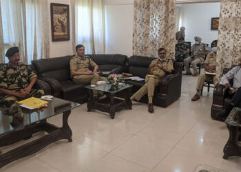 ਡੀਜੀਪੀ ਦਿਨਕਰ ਗੁਪਤਾ ਨੇ ਡਰੋਨਾਂ ਕਾਰਨ ਵੱਧ ਰਹੇ ਖ਼ਤਰੇ ਨਾਲ ਨਜਿੱਠਣ ਲਈ ਬੀਐਸਐਫ ਅਤੇ ਪੰਜਾਬ ਪੁਲਿਸ ਵਿਚਾਲੇ ਬਿਹਤਰ ਤਾਲਮੇਲ ਦੀ ਕੀਤੀ ਮੰਗ