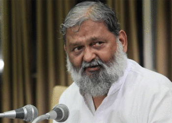 ਰਾਜ ਦੇ ਸਰਕਾਰੀ ਕਰਮਚਾਰੀਆਂ, ਪੈਂਸ਼ਨਰਾਂ/ਪਰਿਵਾਰਕ ਪਂਸ਼ਨਰਾਂ ਅਤੇ ਉਨ੍ਹਾਂ ਦੇ ਆਸ਼ਰਿਤਾਂ ਨੂੰ ਦਿੱਤੀ ਜਾ ਰਹੀ ਸੀਮਤ ਕੈਸ਼ਲੈਸ ਮੈਡੀਕਲ ਸਹੂਲਤਾਂ ਵਿਚ ਹੁਣ ਕੋਵਿਡ-19 ਬੀਮਾਰੀ ਵੀ ਸ਼ਹਮਿਲ – ਸਿਹਤ ਮੰਤਰੀ