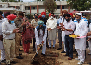 ਪਿੰਡ ਢੁੱਡੀਕੇ ਦੇ ਖੇਡ ਸਟੇਡੀਅਮ ਵਿੱਚ ਲੱਗੇਗੀ ਹਾਲੈਂਡ ਦੀ ਐਸਟ੍ਰੋਟਰਫ – ਰਾਣਾ ਗੁਰਮੀਤ ਸਿੰਘ ਸੋਢੀ