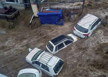 ਧਰਮਸ਼ਾਲਾ ਵਿੱਚ ਬੱਦਲ ਫਟਿਆ, ਕਈ ਵਾਹਨ ਪਾਣੀ ਵਿੱਚ ਰੁੜ੍ਹੇ