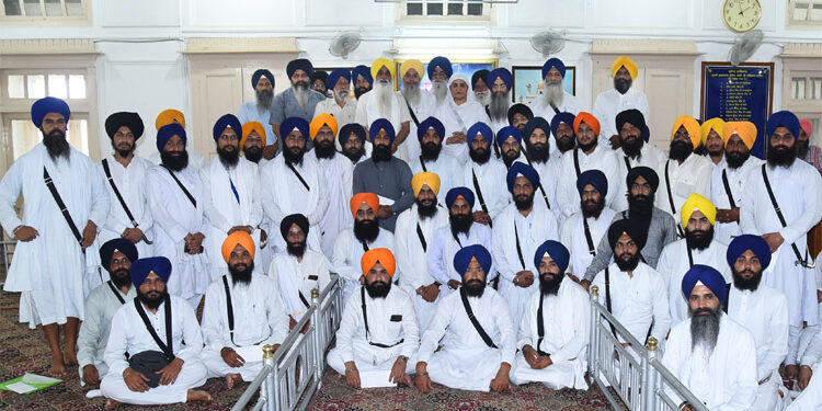 ਸ਼੍ਰੋਮਣੀ ਕਮੇਟੀ ਵੱਲੋਂ ਇਤਿਹਾਸਕ ਗੁਰਦੁਆਰਿਆਂ ਲਈ 74 ਗ੍ਰੰਥੀ ਸਿੰਘ ਨਿਯੁਕਤ