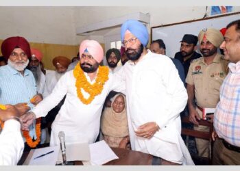 ਰਾਣਾ ਸੋਢੀ ਦੀ ਮੌਜੂਦਗੀ ਵਿੱਚ ਨਸੀਬ ਸੰਧੂ ਨੇ ਲਿਆ ਅਹੁਦੇ ਦਾ ਹਲਫ਼