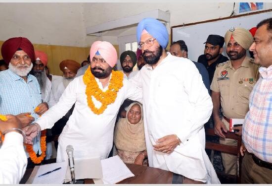 ਰਾਣਾ ਸੋਢੀ ਦੀ ਮੌਜੂਦਗੀ ਵਿੱਚ ਨਸੀਬ ਸੰਧੂ ਨੇ ਲਿਆ ਅਹੁਦੇ ਦਾ ਹਲਫ਼