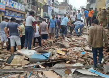 ਦਿੱਲੀ ਵਿੱਚ ਚਾਰ ਮੰਜ਼ਿਲਾ ਇਮਾਰਤ ਡਿੱਗੀੇ, ਇੱਕ ਵਿਅਕਤੀ ਮਲਬੇ ਹੇਠ ਦੱਬਿਆ