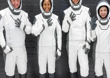 ਸਪੇਸ ਐਕਸ ਨੇ ਪੁਲਾੜ ਵਿੱਚ ਭੇਜੇ ਚਾਰ ਆਮ ਨਾਗਰਿਕ