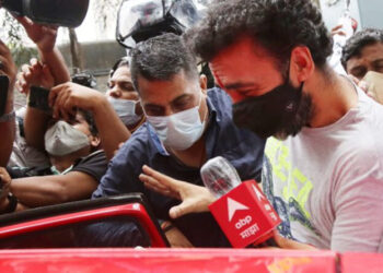 ਦੋ ਮਹੀਨਿਆਂ ਬਾਅਦ ਜੇਲ੍ਹ ਤੋਂ ਬਾਹਰ ਆਏ ਰਾਜ ਕੁੰਦਰਾ