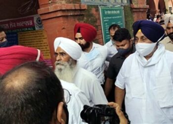 ਸ਼ੋ੍ਰਮਣੀ ਅਕਾਲੀ ਦਲ ਵਿਰੁੱਧ ਫਰਾਡ ਦੇ ਮਾਮਲੇ ਵਿੱਚ ਸੁਖਬੀਰ ਬਾਦਲ ਤੇ ਡਾ. ਚੀਮਾ ਹੁਸ਼ਿਆਰਪੁਰ ਦੀ ਅਦਾਲਤ ਵਿੱਚ ਹੋਏ ਪੇਸ਼