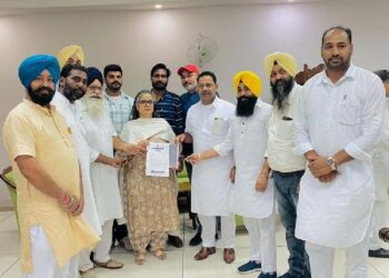 ਕਮਿਸ਼ਨਰ ਨਗਰ ਨਿਗਮ ਨੂੰ ਦਿੱਤਾ ਹਰਪਾਲ ਜੁਨੇਜਾ ਨੇ ਮੈਮੋਰੰਡਮ