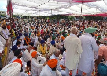 ਕਰਨਾਲ: 2 ਵਜੇ ਹੋਵੇਗੀ ਕਿਸਾਨਾਂ -ਏ ਸਰਕਾਰ ਵਿਚਕਾਰ ਗੱਲਬਾਤ- ਘੇਰਾਓ-ਕਮ-ਪੱਕਾ ਮੋਰਚਾ ਜਾਰੀ