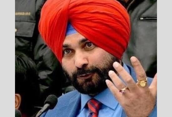ਕਾਂਗਰਸ ਲਈ ਵੱਡੀ ਮੁਸੀਬਤ ਬਣ ਗਿਆ ਹੈ ਸਿੱਧੂ ਦਾ ਅਸਤੀਫਾ