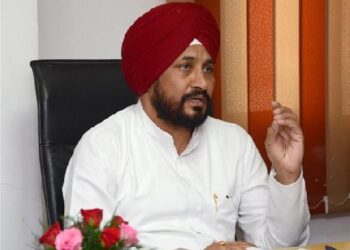 ਮੁੱਖ ਮੰਤਰੀ ਚੰਨੀ ਨੇ ਦੋ ਸੀਨੀਅਰ ਕਾਂਗਰਸੀ ਆਗੂਆਂ ਨਾਲ ਕੀਤੀ ਮੁਲਾਕਾਤ