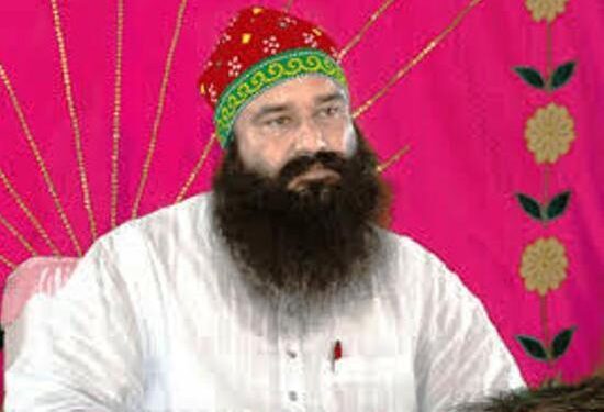 ਮਾਮਲਾ ਬੇਅਦਬੀ ਦਾ : ਡੇਰਾ ਮੁਖੀ ਨੂੰ ਨਿੱਜੀ ਤੌਰ ’ਤੇ ਅਦਾਲਤ ਵਿਚ ਪੇਸ਼ ਕਰਨ ਦੇ ਹੁਕਮ
