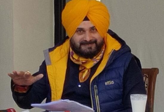 ਨਵਜੋਤ ਸਿੱਧੂ ਵਲੋਂ ਕੇਂਦਰ ਨੂੰ ਗੁਰਪੁਰਬ ਮੌਕੇ ਕਰਤਾਰਪੁਰ ਲਾਂਘਾ ਖੋਲ੍ਹਣ ਦੀ ਅਪੀਲ