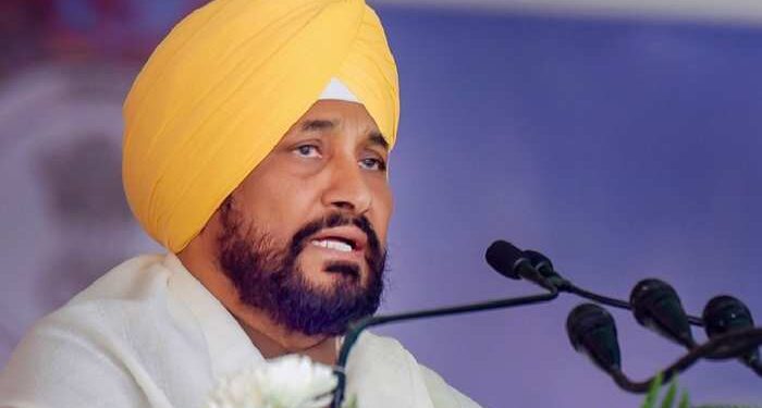 ਮੁੱਖ ਮੰਤਰੀ ਚੰਨੀ ਨੇ ਸੰਵਿਧਾਨ ਦਿਵਸ ਤੇ ਦੇਸ਼ ਵਾਸੀਆਂ ਨੂੰ ਸ਼ੁਭਕਾਮਨਾਵਾਂ ਦਿੱਤੀਆਂ