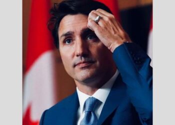 ਕੈਨੇਡਾ : ਪ੍ਰਧਾਨ ਮੰਤਰੀ ਜਸਟਿਨ ਟਰੂਡੋ ਦੇ ਸਟਾਫ ਦੇ 6 ਮੈਂਬਰ ਕੋਵਿਡ-19 ਪਾਜ਼ੀਟਿਵ ਪਾਏ ਗਏ