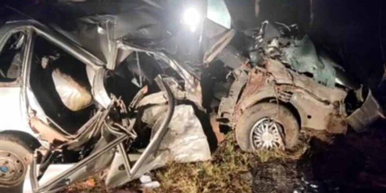 ਬਠਿੰਡਾ ਵਿੱਚ ਕਾਰ ਦੀ ਦਰੱਖਤ ਨਾਲ ਟੱਕਰ ਦੌਰਾਨ ਇੱਕੋ ਪਰਿਵਾਰ ਦੇ 3 ਮੈਂਬਰਾਂ ਦੀ ਮੌਤ