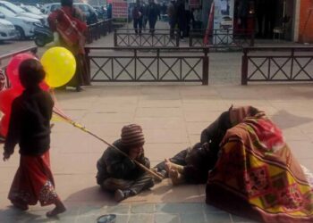 ਸ਼ਹਿਰ ਵਾਸੀਆਂ ਲਈ ਸਿਰਦਰਦੀ ਬਣ ਚੁੱਕੇ ਹਨ ਹਰ ਪਾਸੇ ਘੁੰਮਦੇ ਮੰਗਤੇ